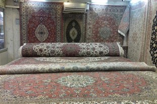 دومین نمایشگاه استانی فرش دستباف و صنایع‌دستی در مهربان