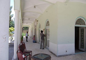 مرمت و بازسازی عمارت قصر آینه یزد
