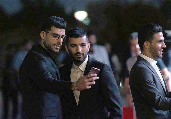 دلیل حضور انصاری و منشا در مراسم برترین ها چه بود؟/ کفش طلا جایگزین دستکش شد