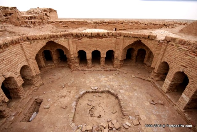 کاروانسرای دیرگچین