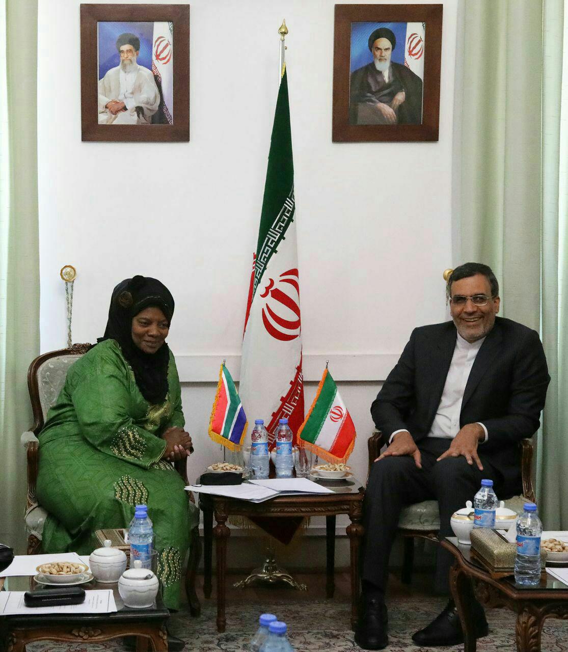 معاون آفریقا وزارت خارجه و معاون سیاسی وزارت خارجه آفریقای جنوبی دیدار و گفتگو کردند