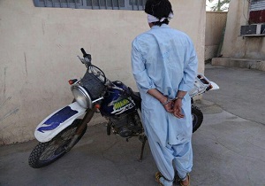 شرور مسلح در عملیات ضربتی پلیس ایرانشهر دستگیر شد