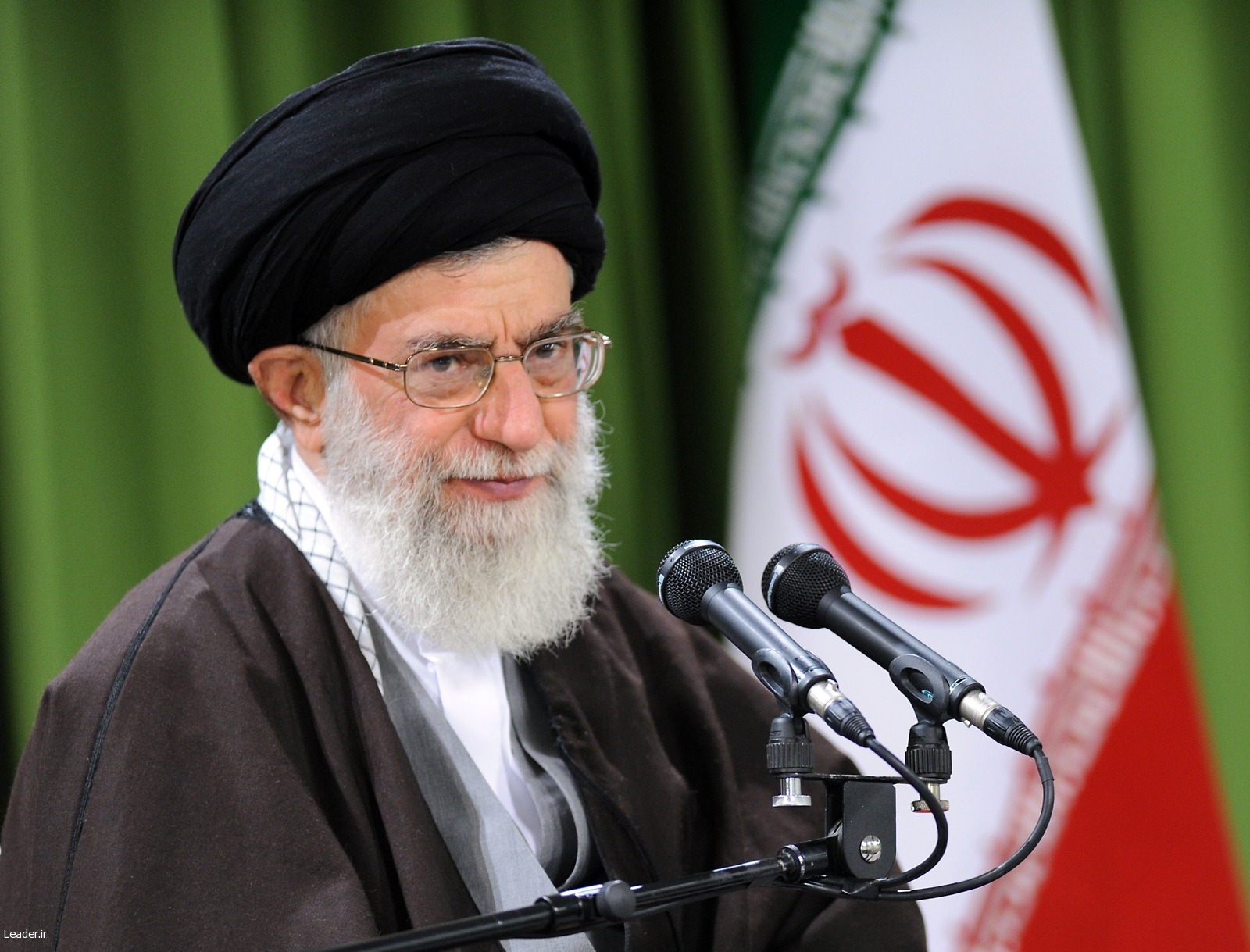 بیانات رهبر انقلاب درباره شهید لاجوردی منتشر شد