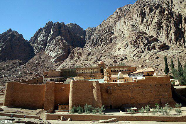 تیتر یک: فناوری فوق پیشرفته برای رمزگشایی از نسخه&zwnj;های خطی پاک شده مصر باستان+تصاویرتیتر دو: دستنوشته&zwnj;های باستانی مخفی شده از اعماق تاریخ آشکار می&zwnj;شوند+ تصاویر