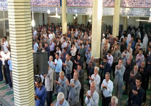 تصاویر اقامه نماز عید قربان در لرستان