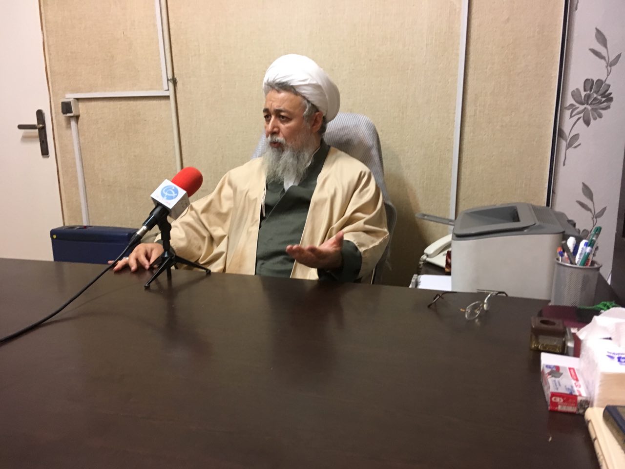 تنگه احد انقلاب اسلامی ایران شبه&zwnj;افکنی است/ شبهات ولایت پذیری دامنگیر دانش آموزان شده است