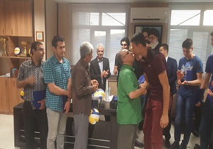 تجلیل هیات والیبال از ۲ مربی و هشت والیبالیست موفق آذربایجان غربی