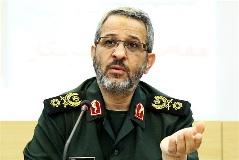 بازدید از مراکز نظامی تابع قواعد خاصی است