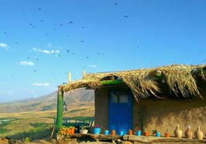 تبدیل ۲ هزار واحد سنتی لرستان به اقامتگاه‌های بوم گردی