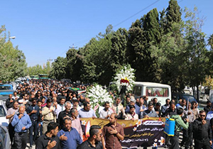 مربی دانش آموزان هرمزگانی در شیراز به خاک سپرده شد