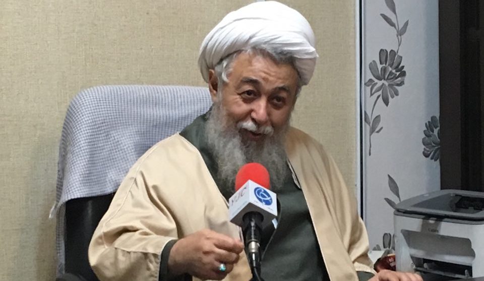تنگه احد انقلاب اسلامی ایران، شبهه&zwnj;افکنی است/ شبهات ولایت پذیری دامنگیر دانش آموزان شده است
