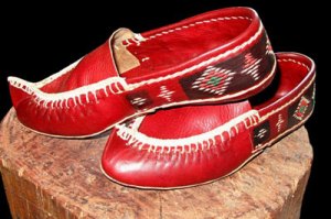 برگزاری دوره آموزش رایگان چموش دوزی در گیلان