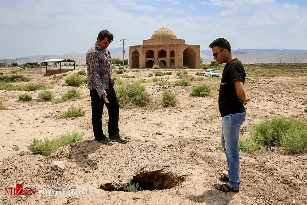 سازه&zwnj;های کشف شده زیر روستای ۱۰۰۰ ساله+تصاویر