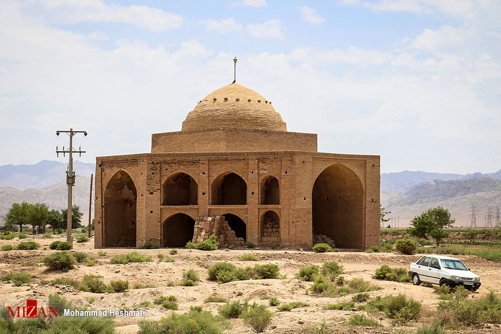 سازه&zwnj;های کشف شده زیر روستای ۱۰۰۰ ساله+تصاویر