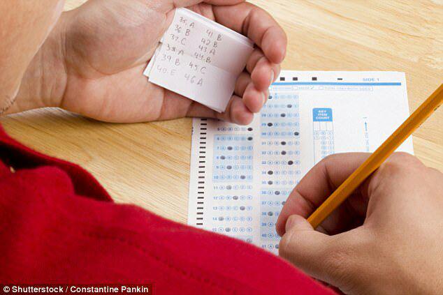 باهوش&zwnj;ها بیشتر در جلسه&zwnj;های امتحان تقلب می&zwnj;کنند