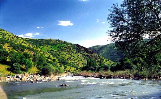 مکانی دیدنی برای صیقل دادن روح/تردد اتوبوس مسافربری با سرعت سرسام&zwnj;آور/فاضلاب،معضل همیشگی در اهواز + فیلم و تصاویر