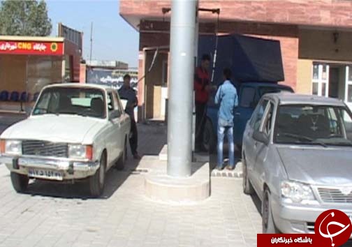 صف&zwnj;های طولانی اتومبیل برای استفاده رانندگان لرستانی از گاز CNG