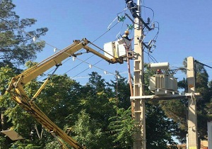 بهره برداری از یک پروژه برق رسانی در آرادان
