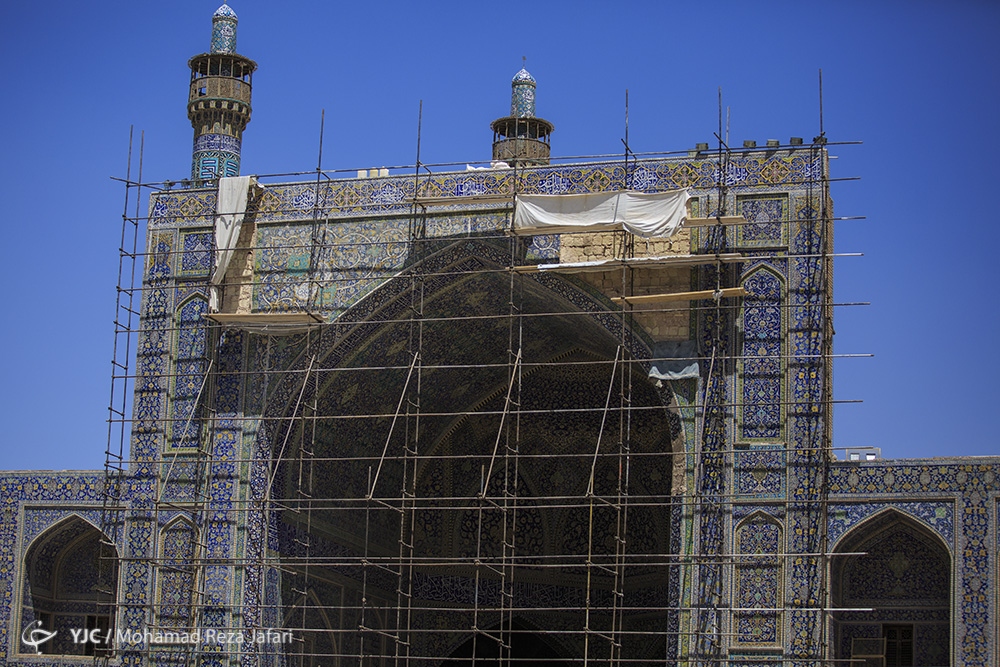 14 پروژه مرمتی در میدان نقش جهان در حال انجام است 14 پروژه مرمتی در میدان نقش جهان در حال انجام است