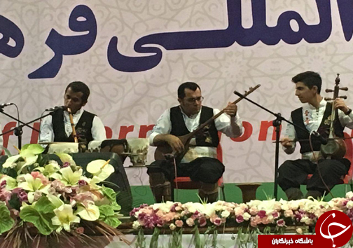 اجرای گروه موسیقی آوای تبری در یازدهمین جشنواره بین المللی اقوام در گرگان + تصاویر