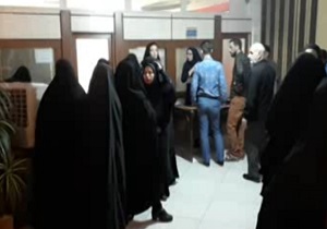 اختلاف در شورای حل اختلاف به صف طولانی مراجعین انجامید! + فیلم