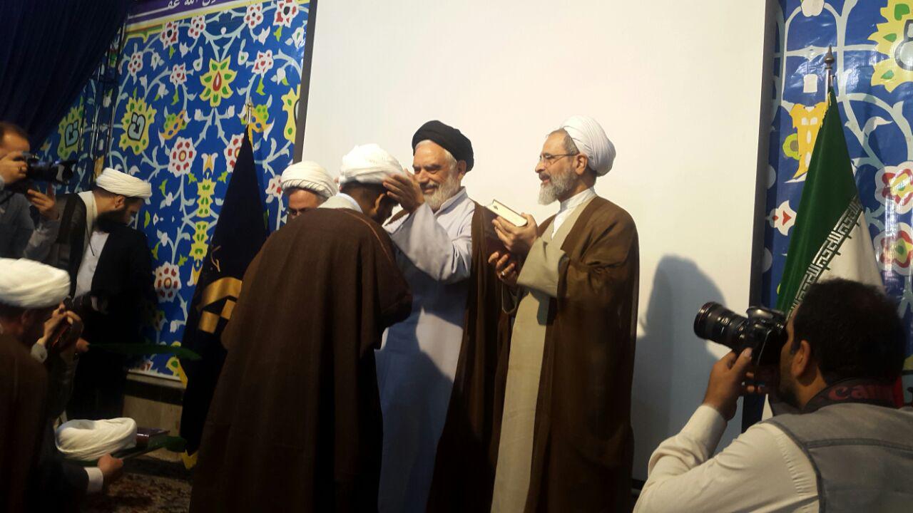 برگزاری مراسم عمامه گذاری و شروع سال تحصیلی طلاب