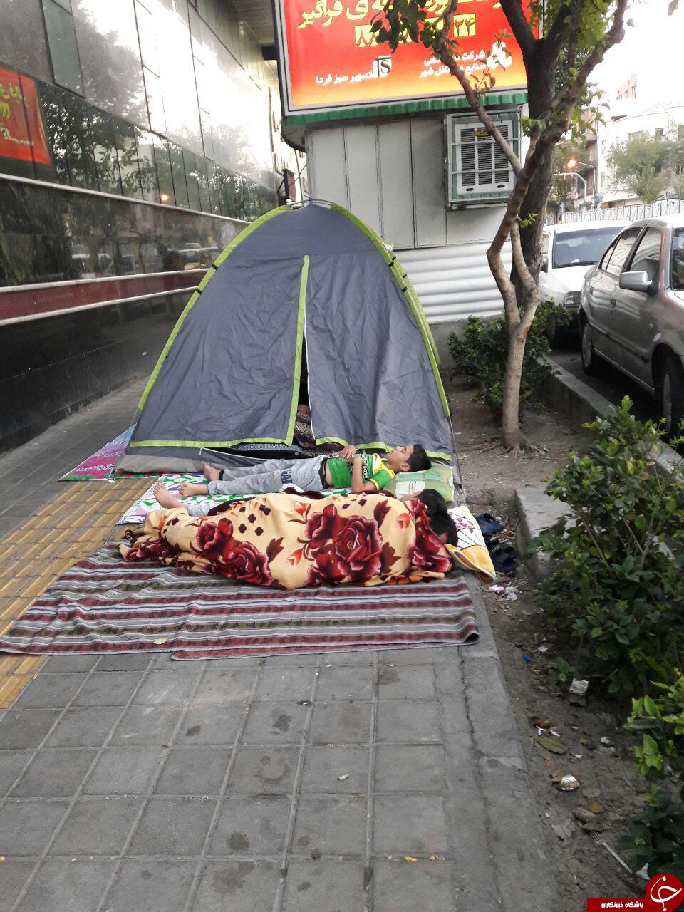 خیابان خوابی همراهان بیماران + عکس