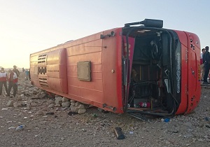 گزارش  آموزش و پرورش درباره سانحه واژگونی اتوبوس دانش آموزان هرمزگانی