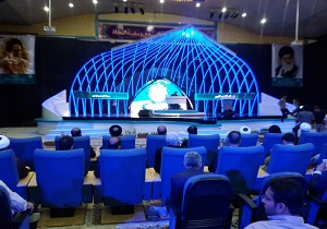 از ظرفیت نخبگان قرآنی برای تقویت فرهنگ در جامعه استفاده شود