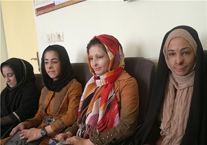 بازدید سالانه هزاران مسافر از غار آبی سهولان تا فعال سازی واحد&zwnj;های غیرفعال در بندرعباس + فیلم