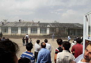 آتش‌سوزی مدرسه ابتدایی در مشگین‌شهر +تصاویر