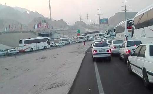 ترافیک دردسر ساز در سه راه پتروشیمی + فیلم