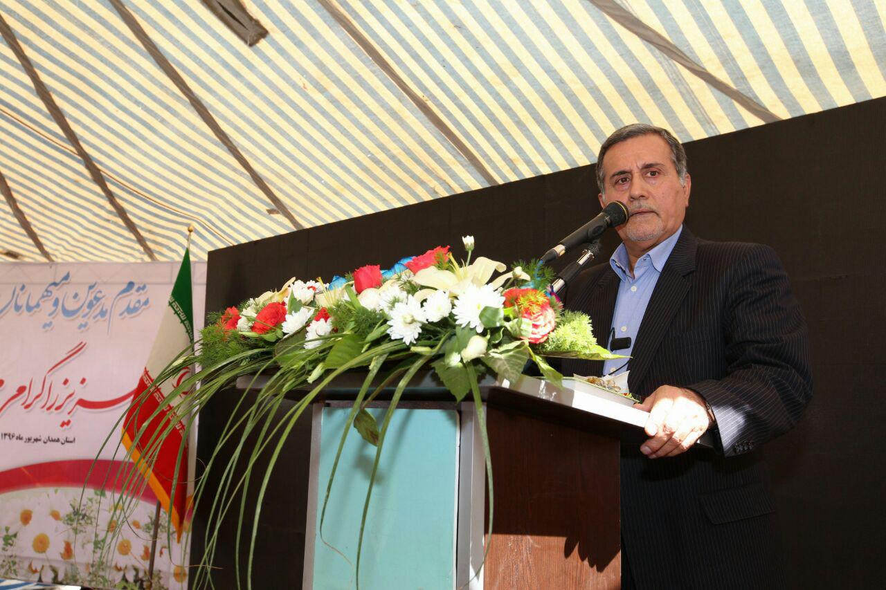 افتتاح مجتمع خدماتی رفاهی پردیس غرب با حضور رییس راهداری کشور