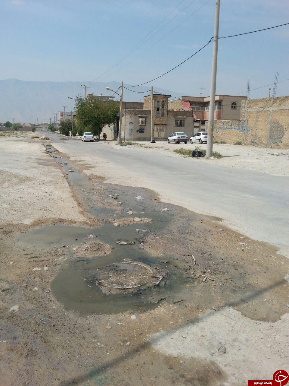 جاری شدن فاضلاب در معابر کازرون + تصاویر