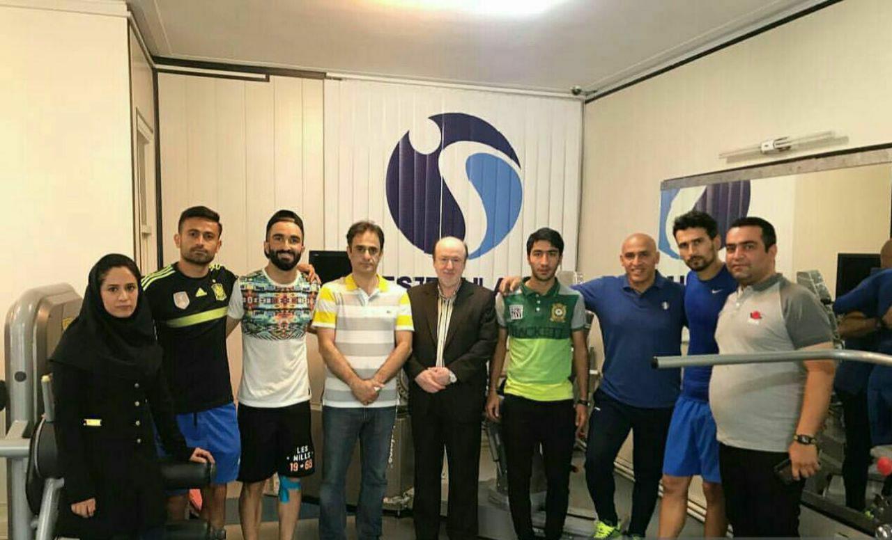 حضور افتخارى و منصوریان در کلینیک استقلال