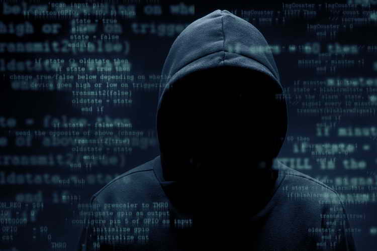 آبرو ریزی و تخریب حریف به قصد پیروزی در رقابت