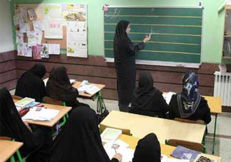 باسوادی بانوان بازمانده از تحصیل عشایراستان