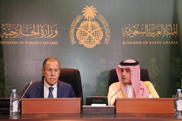 الجبیر: ریاض بر موضع خود درباره حفظ تمامیت ارضی سوریه تاکید دارد/ از عراق در جنگ علیه داعش حمایت می&zwnj;کنیم
