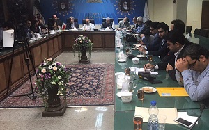 اتحاد و هم گرایی در استان را با تمام توان دنبال می‌کنم