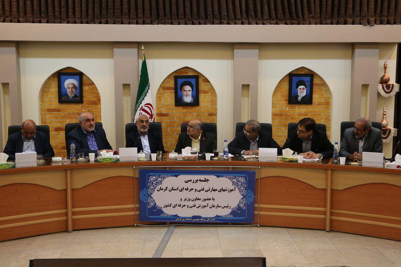 اشتغال فصلی در جنوب استان،عامل آسیب پذیری جوانان