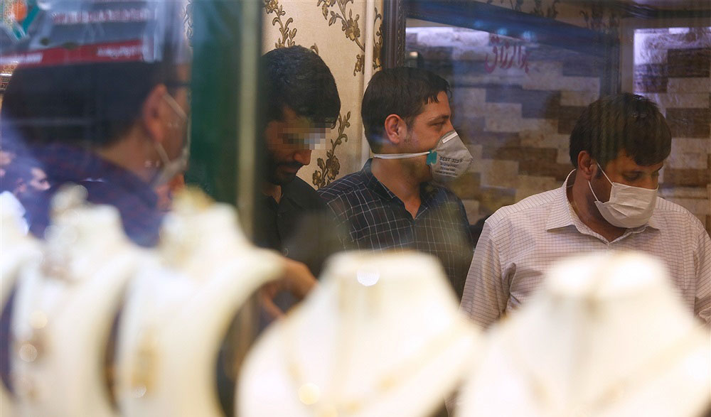 چگونه سارقان مسلح طلافروشی های تهران را خالی کردند؟ /سرقت 4 کیلو طلا برای عیش و نوش شبانه و خرید لباس های برند خارجی