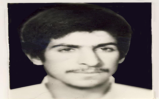 لحظاتی با یک کبوتر گلگون کفن/ معرفی لحظاتی با یک کبوتر گلگون کفن/ معرفی