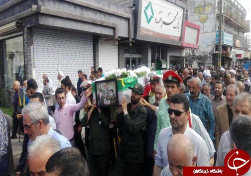 تشییع پیکر پدر شهیدان محمدزاده در محمودآباد +تصاویر