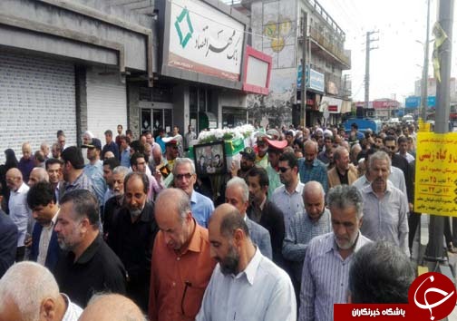 تشییع پیکر پدر شهیدان محمدزاده در محمودآباد +تصاویر