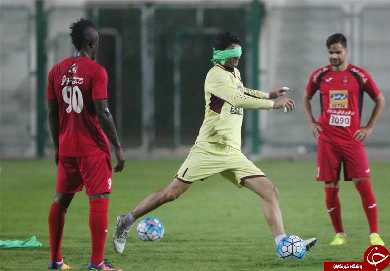 فوتبال چشم بسته پرسپولیسی&zwnj;ها با زمین خوردن بیرانوند و خنده&zwnj;های منشا + تصاویر