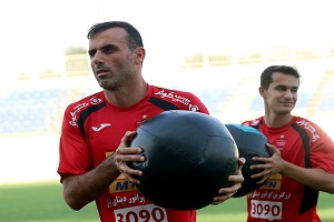 عذرخواهی ناظر کنفدراسیون فوتبال آسیا از مسئولان پرسپولیس