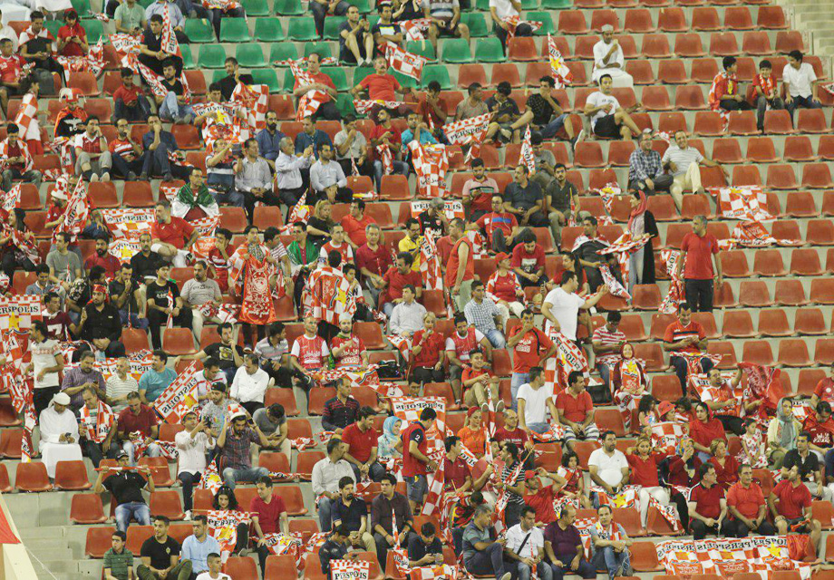 ورزشگاه محمد بن زاید با نصف ظرفیت، میزبان دیدار الاهلی &ndash; پرسپولیس