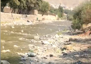 رودخانه پر از زباله در چالوس + فیلم