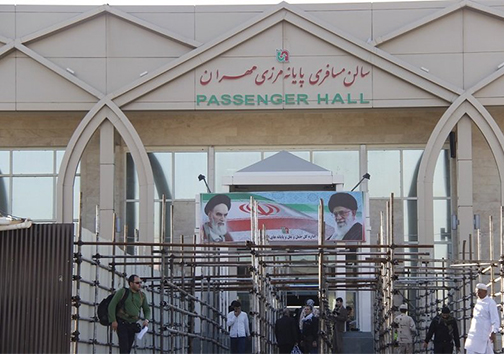 از ورود افراد بدون روادید به شهر مهران جلوگیری می‌شود