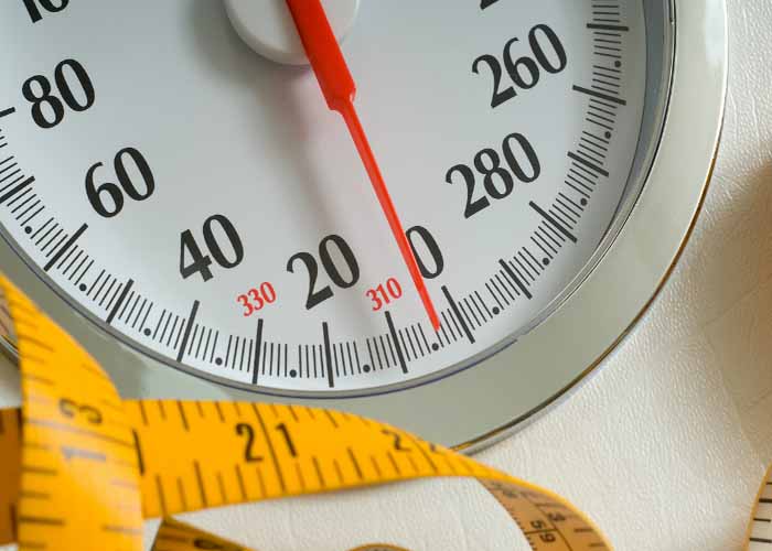 چگونه وزن خود را در محل کار کاهش دهیم؟